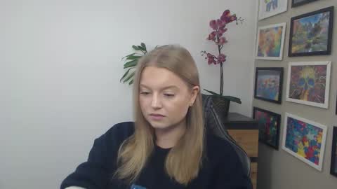 Erica online show from 02-18-26, 09:49