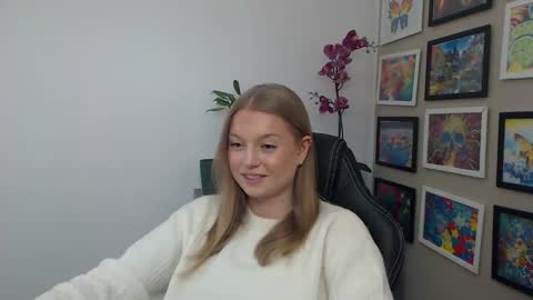 Erica online show from 04-13-26, 09:48