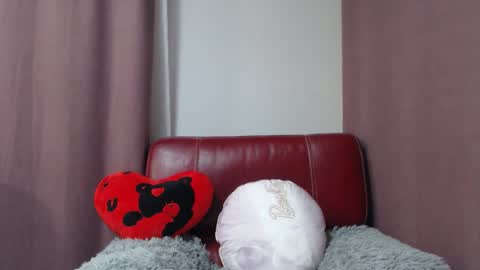 Mystery Girl online show from 11-02-25, 04:53