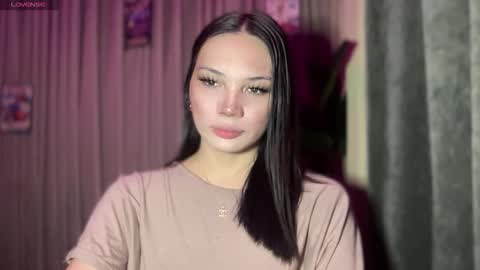 UR GIRL NEXTDOOR online show from 03-03-26, 03:01