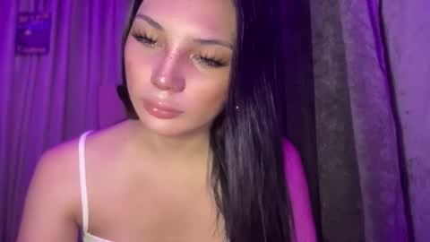 UR GIRL NEXTDOOR online show from 04-18-26, 03:21