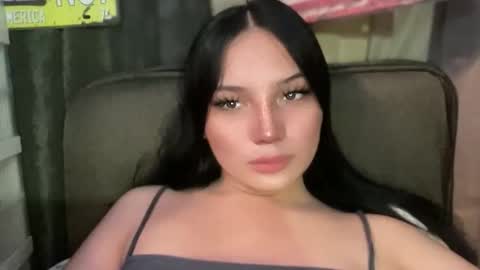 UR GIRL NEXTDOOR online show from 04-21-26, 08:55