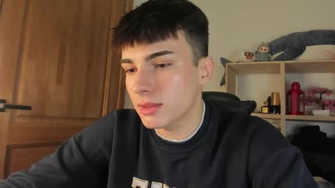 Evan Brown online show from 11-06-25, 01:01