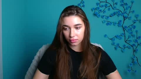 Snapshot of mysticamelia chatting on 06-21-26, 05:32 Amelia online show from 06-21-26, 05:32