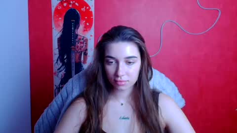 Snapshot of mysticamelia chatting on 06-25-26, 06:18 Amelia online show from 06-25-26, 06:18