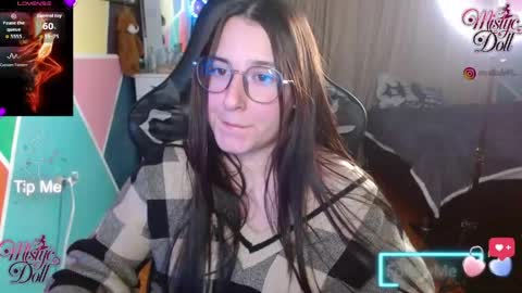 Snapshot of mysticdoll69 chatting on 05-12-26, 09:56 mysticdoll69 online show from 05-12-26, 09:56