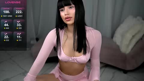 mysticlayla online show from 11-04-25, 04:33