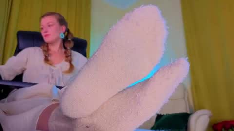 mysticvenus_ online show from 06-03-26, 07:33