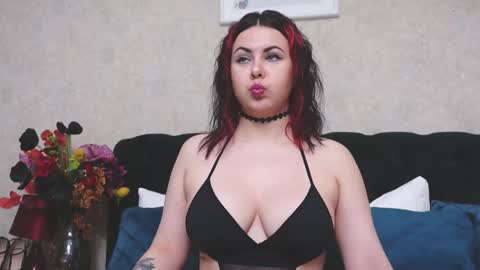 MystiqueRosee online show from 05-15-26, 07:43