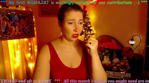 Snapshot of mystydew chatting on 12-05-24, 03:17 MystyDew online show from 12-05-24, 03:17