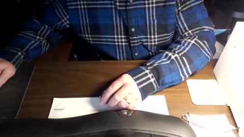 Snapshot of mytimeyourtimeourtime chatting on 10-28-25, 10:34 ItsTime online show from 10-28-25, 10:34