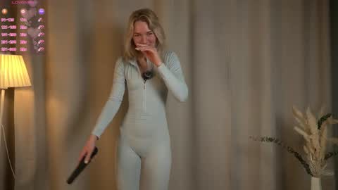 Olivia or just olive online show from 02-21-26, 08:32