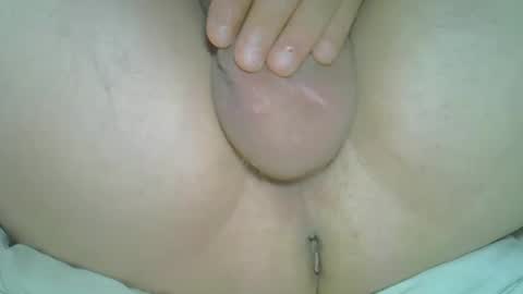 Snapshot of myxiao chatting on 12-06-24, 03:22 rudisuzzy online show from 12-06-24, 03:22