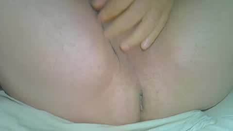 Snapshot of myxiao chatting on 12-08-24, 09:30 rudisuzzy online show from 12-08-24, 09:30