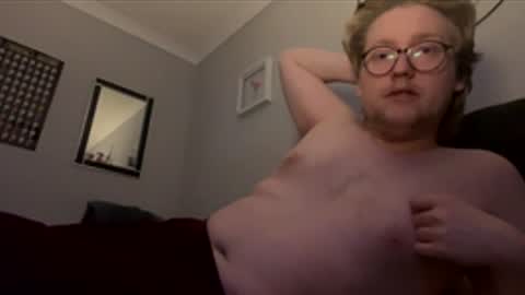 Snapshot of n_ryan98 chatting on 03-22-26, 09:07 n_ryan98 online show from 03-22-26, 09:07