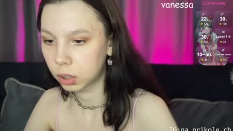Snapshot of na_prikole_ chatting on 01-14-25, 08:04 Vanessa and Julia  online show from 01-14-25, 08:04