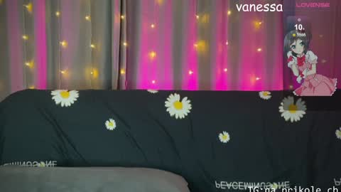 Snapshot of na_prikole_ chatting on 01-15-25, 08:48 Vanessa and Julia  online show from 01-15-25, 08:48