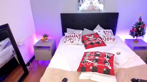 AMY online show from 12-18-25, 07:09