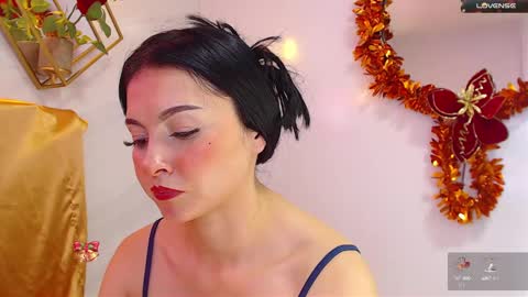 naamah_b online show from 12-23-24, 05:54