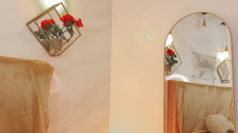 naamah_b online show from 04-15-26, 02:24