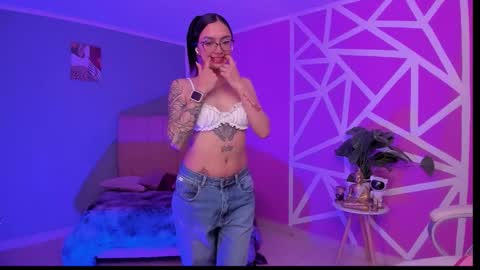 Snapshot of naath_ chatting on 02-01-26, 12:42 anny online show from 02-01-26, 12:42