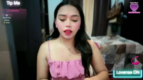 Nadia online show from 04-18-26, 09:57