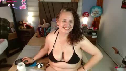 nadia_84 online show from 06-16-26, 12:30