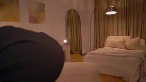 Nadia online show from 01-11-26, 08:25