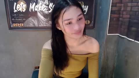 nadiestar online show from 04-05-26, 10:18