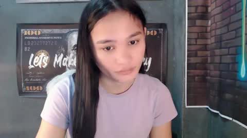 nadiestar online show from 04-23-26, 10:56