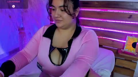 Nadine online show from 04-29-26, 11:22