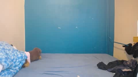 nadinnnea online show from 03-04-25, 01:49