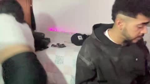 Snapshot of naduu__xx chatting on 02-17-25, 10:14 naduu__xx online show from 02-17-25, 10:14