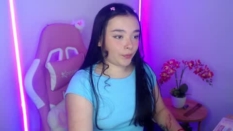  Nahia  online show from 04-14-26, 04:13