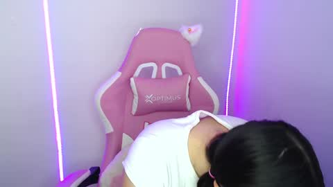  Nahia  online show from 04-16-26, 03:24