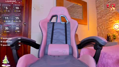 NahiaVictoria  online show from 12-24-24, 07:49