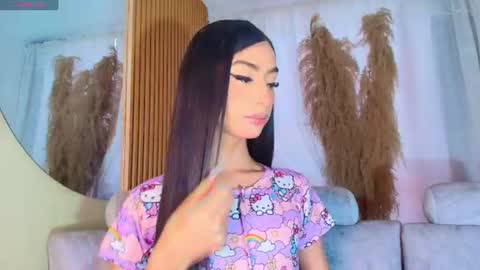 Snapshot of nahiavictoria chatting on 06-27-26, 11:26 NahiaVictoria online show from 06-27-26, 11:26