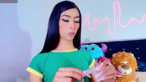 Snapshot of nahiavictoria chatting on 07-30-26, 01:26 NahiaVictoria online show from 07-30-26, 01:26