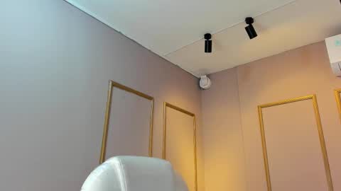 Nahimi online show from 01-13-26, 07:08