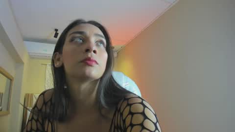 Nahimi online show from 04-18-26, 07:07