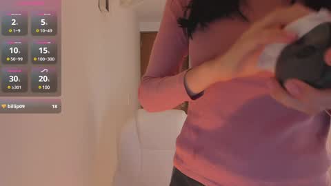 independent model online show from 12-10-24, 12:39