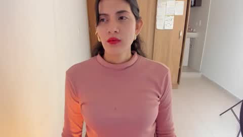 independent model online show from 01-15-25, 02:06