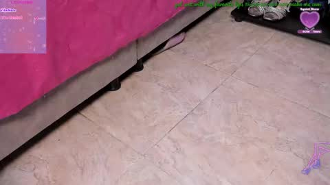Snapshot of nahomiblakee chatting on 03-12-25, 07:38 Nahomi Carol online show from 03-12-25, 07:38