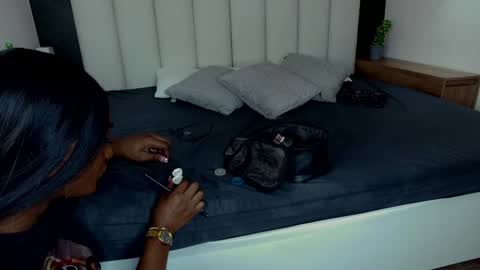  VICTORIA  online show from 02-05-25, 07:31