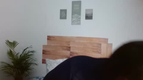 Snapshot of nahomy_gree chatting on 05-17-26, 02:53 nahomy_gree online show from 05-17-26, 02:53