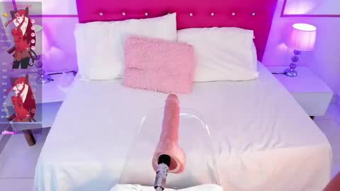 Nahomy Roberts online show from 03-03-25, 06:22