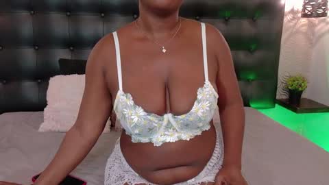 naiaramasson_ online show from 04-09-26, 11:59