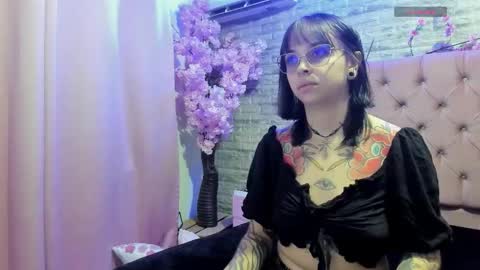 naiawhisper online show from 03-01-26, 01:24