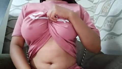 Naina online show from 05-16-26, 03:25