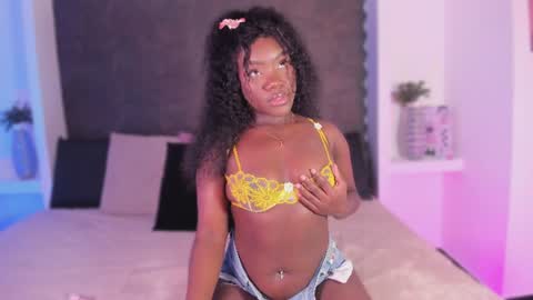 Snapshot of naina_deivis33 chatting on 06-23-26, 03:26 naina deivis33 online show from 06-23-26, 03:26